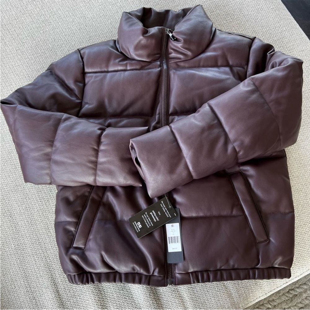 Faux leather puffer jacket M